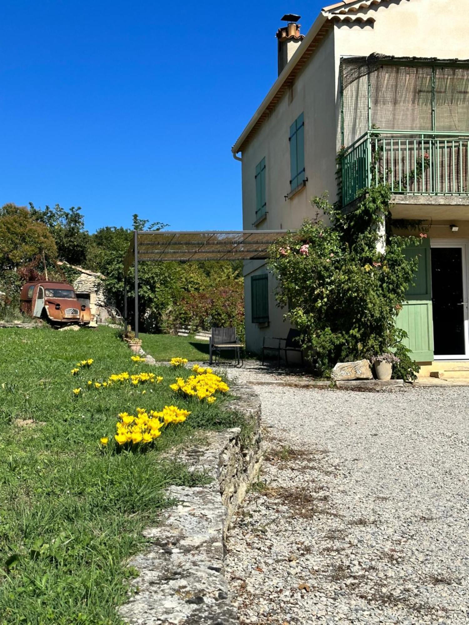 La Guitoune Mane  Exterior photo